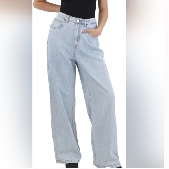 WeWoreWhat Denim - WeWoreWhat High Rise Wide Leg Jeans in ODG Light Wash